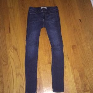 Hollister skinny jeans